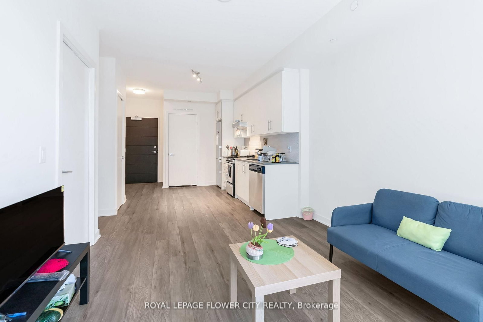 Condo for sale at 907-212 King William Street, Hamilton, Ontario, L8R 0A7 - Beasley - MLS: X12993588