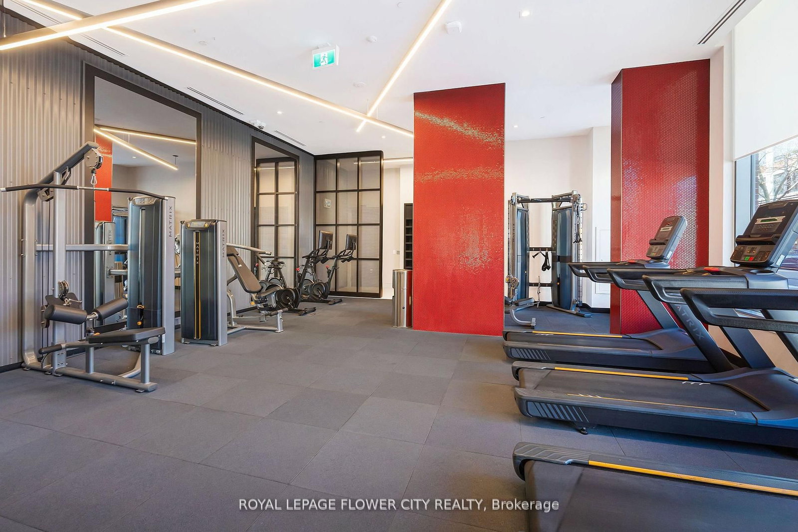 Condo for sale at 907-212 King William Street, Hamilton, Ontario, L8R 0A7 - Beasley - MLS: X12993588