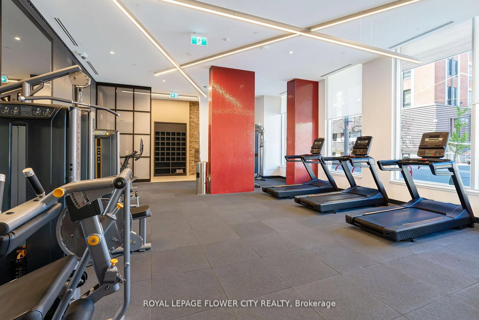 Condo for sale at 907-212 King William Street, Hamilton, Ontario, L8R 0A7 - Beasley - MLS: X12993588