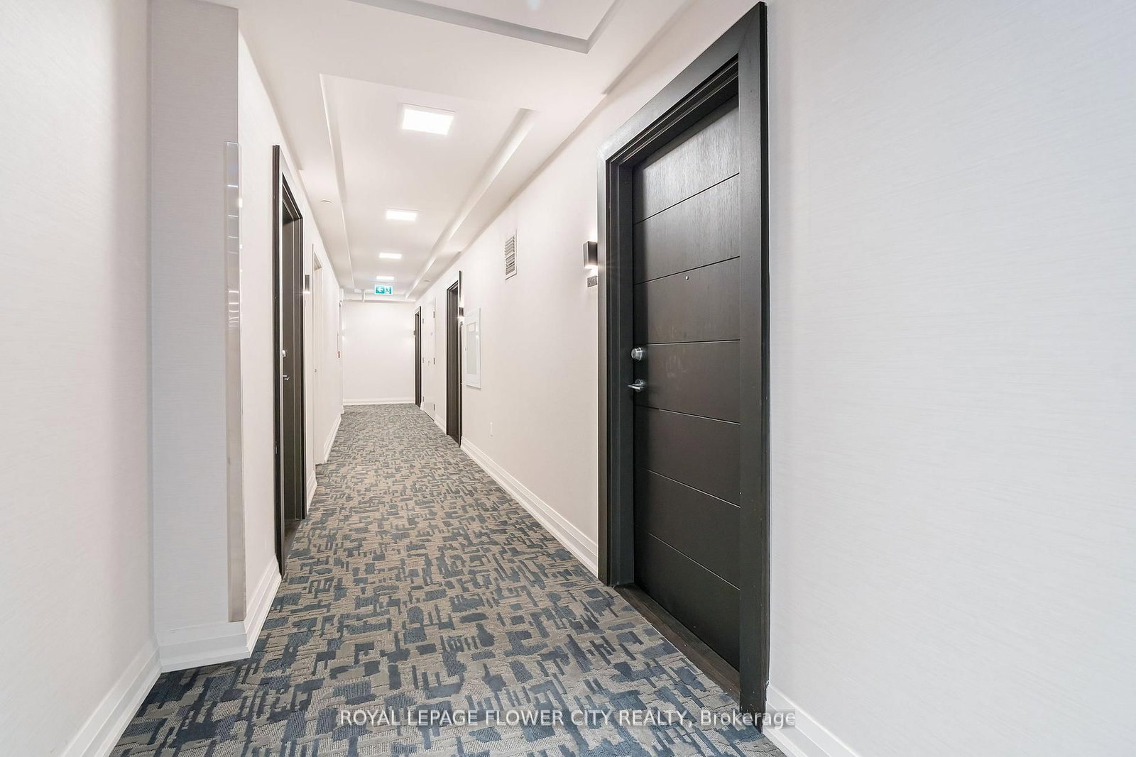 Condo for sale at 907-212 King William Street, Hamilton, Ontario, L8R 0A7 - Beasley - MLS: X12993588