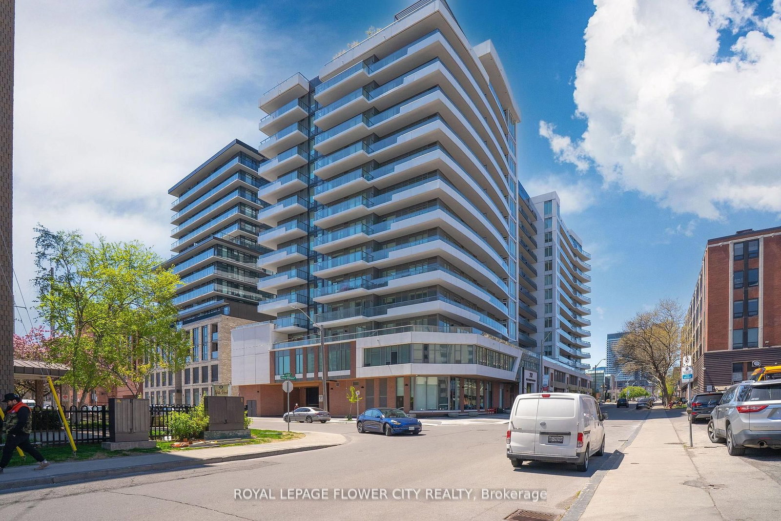 Condo for sale at 907-212 King William Street, Hamilton, Ontario, L8R 0A7 - Beasley - MLS: X12993588