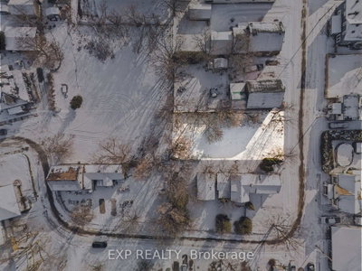 135 CHARLES Street — photo 4