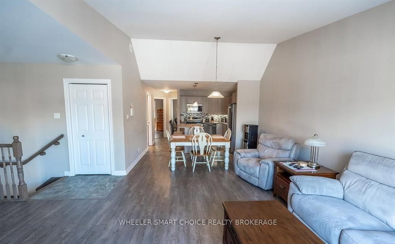 225 - 218 First St E, Cornwall, K6H 0G2 | Image 2