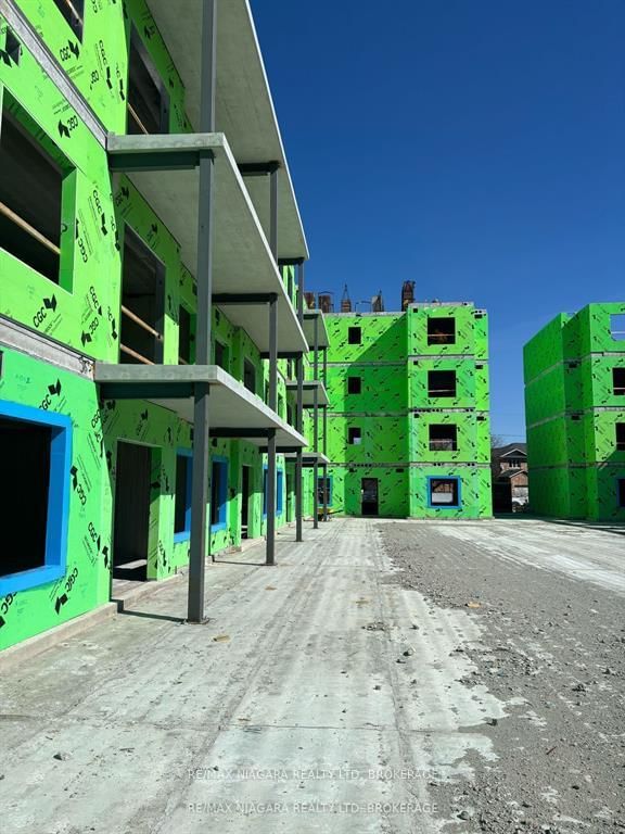 1024 VANSICKLE Road N, Unit 503B - Photo 15