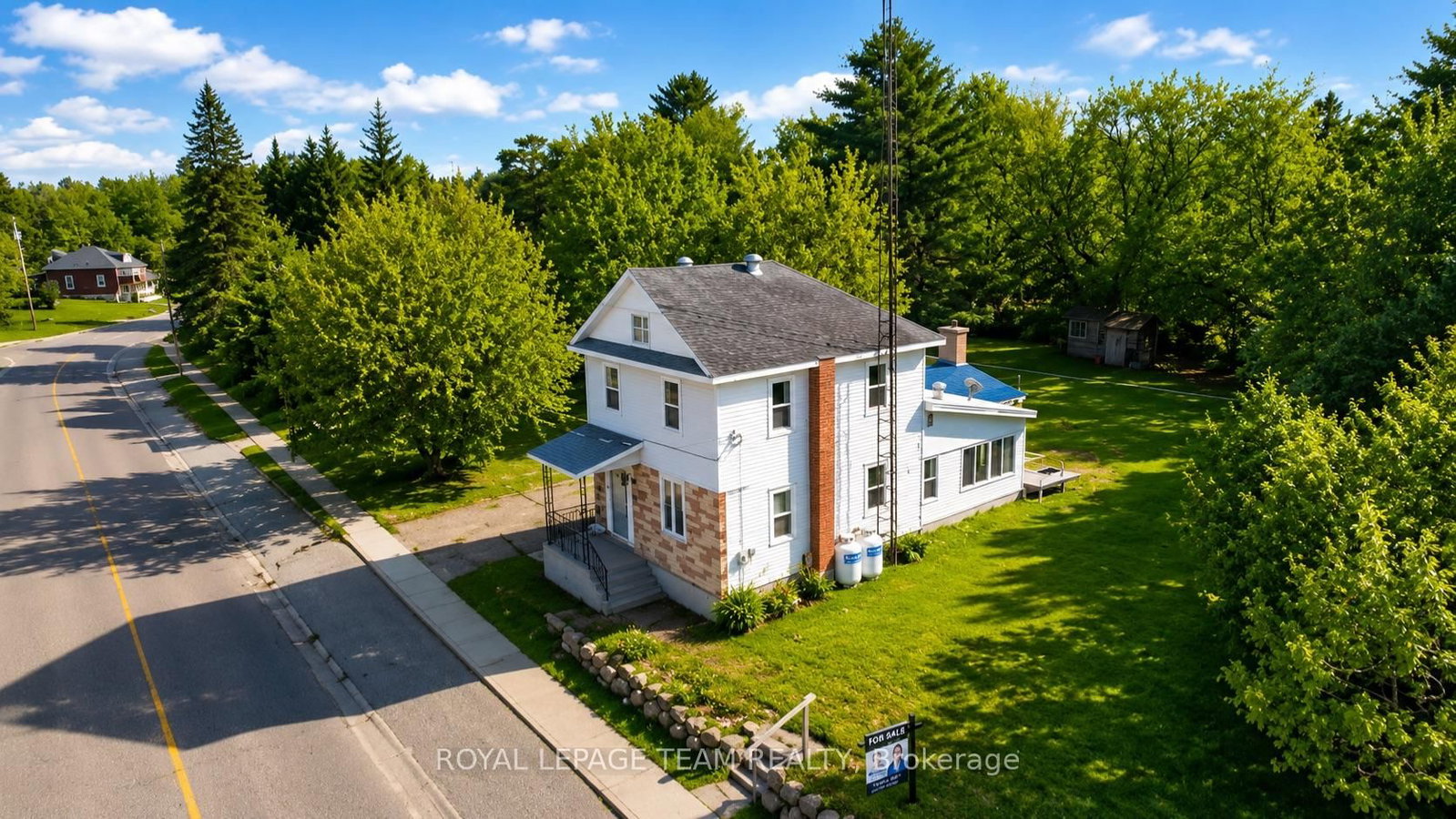 190 Queen Street • Killaloe, Hagarty and Richards, ON photo 6