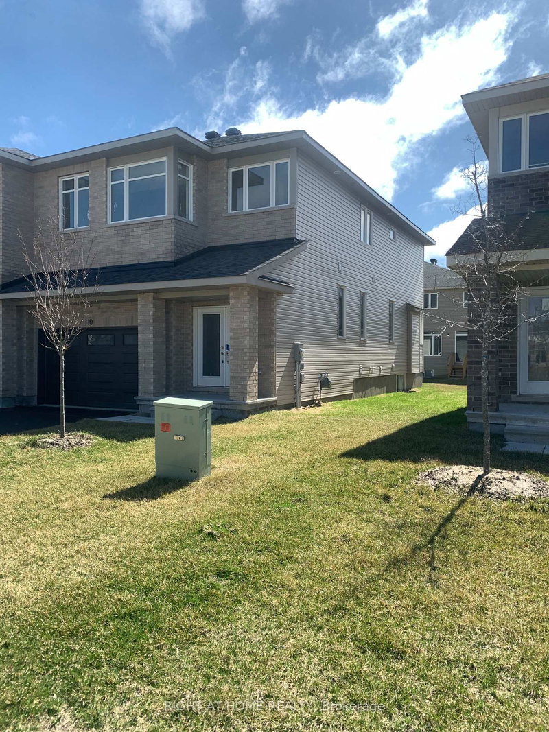 10 Wylie Way, Carleton Place, K7C 0C4 | Image 2