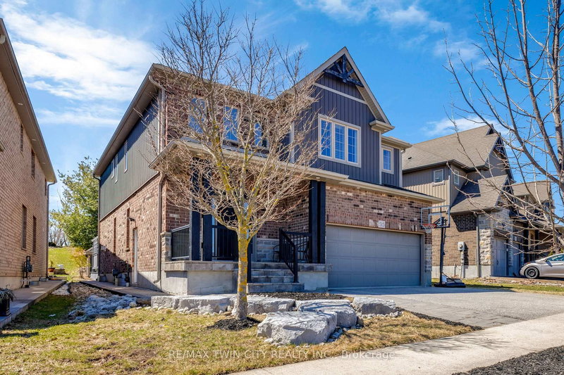 515 St Moritz Ave, Waterloo, N2T 0B3 | Image 3