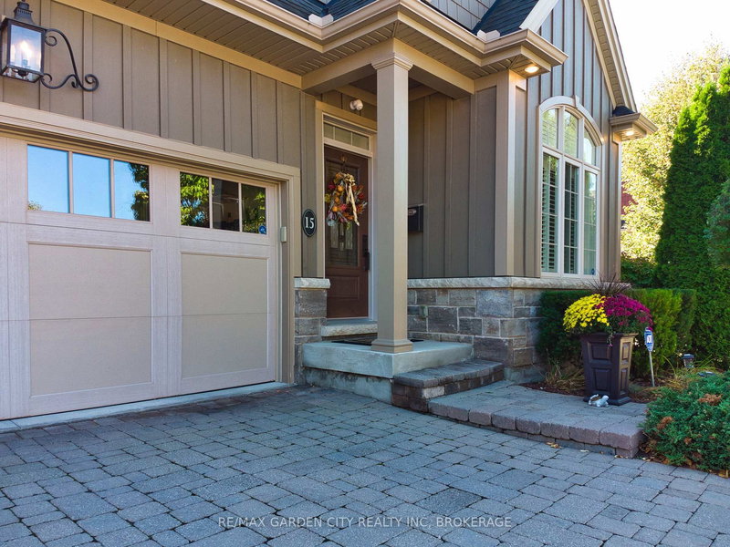 15 - 215 Vansickle Rd, St. Catharines, L2S 0E3 | Image 2