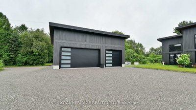 9 Hunts Line Road — photo 4