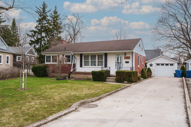 148 Glastonbury Crescent