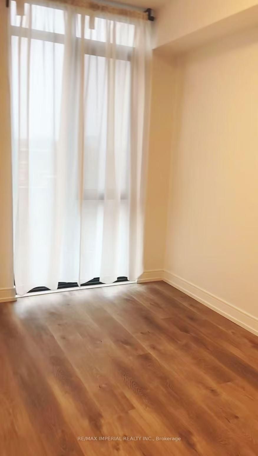 1 Jarvis Street, Unit 429 - Photo 8