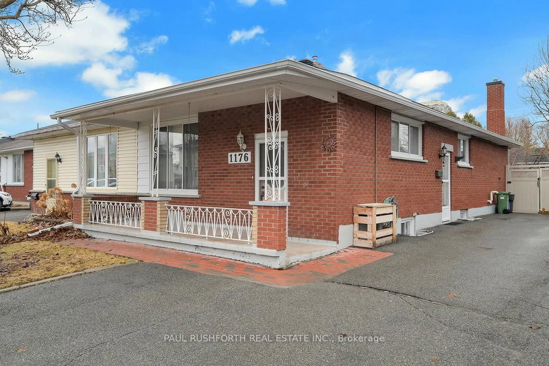 1176 Dorchester Ave, Ottawa, K1Z 8E4 | Image 2