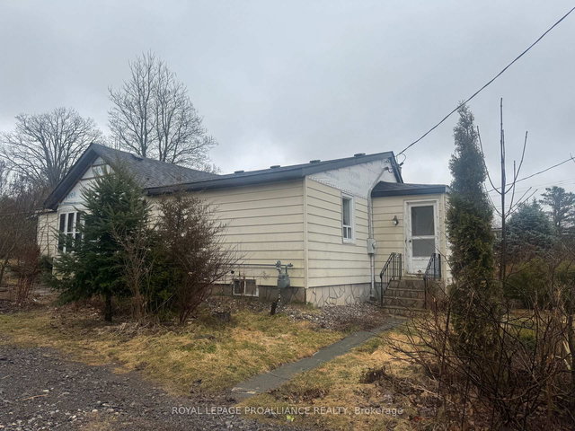 116 Hastings Avenue N