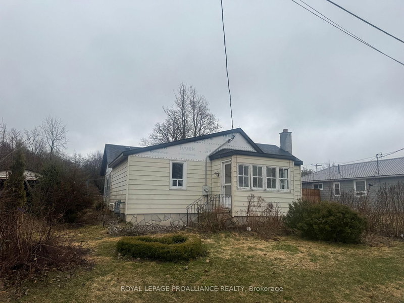 116 Hastings Ave N, Limoges, K0K 2M0 | Image 2