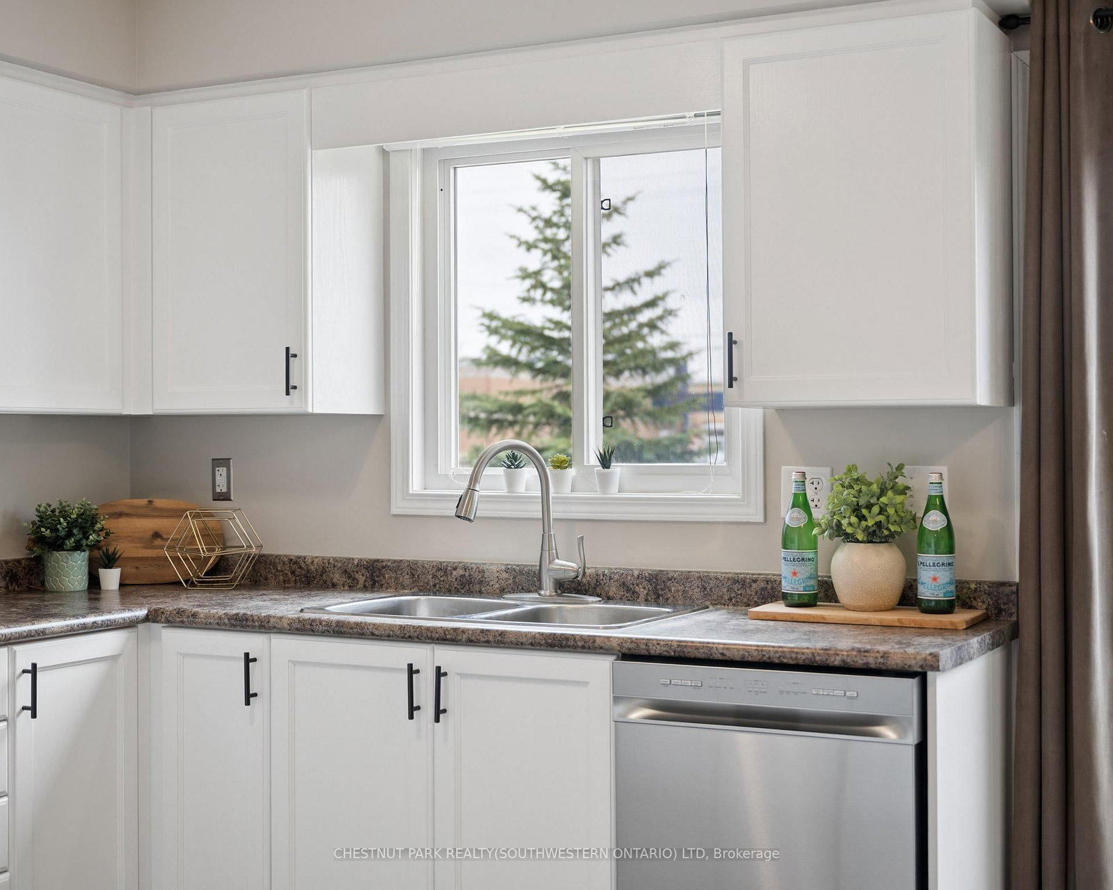 240 Westmeadow Drive, Unit 1B - Photo 13