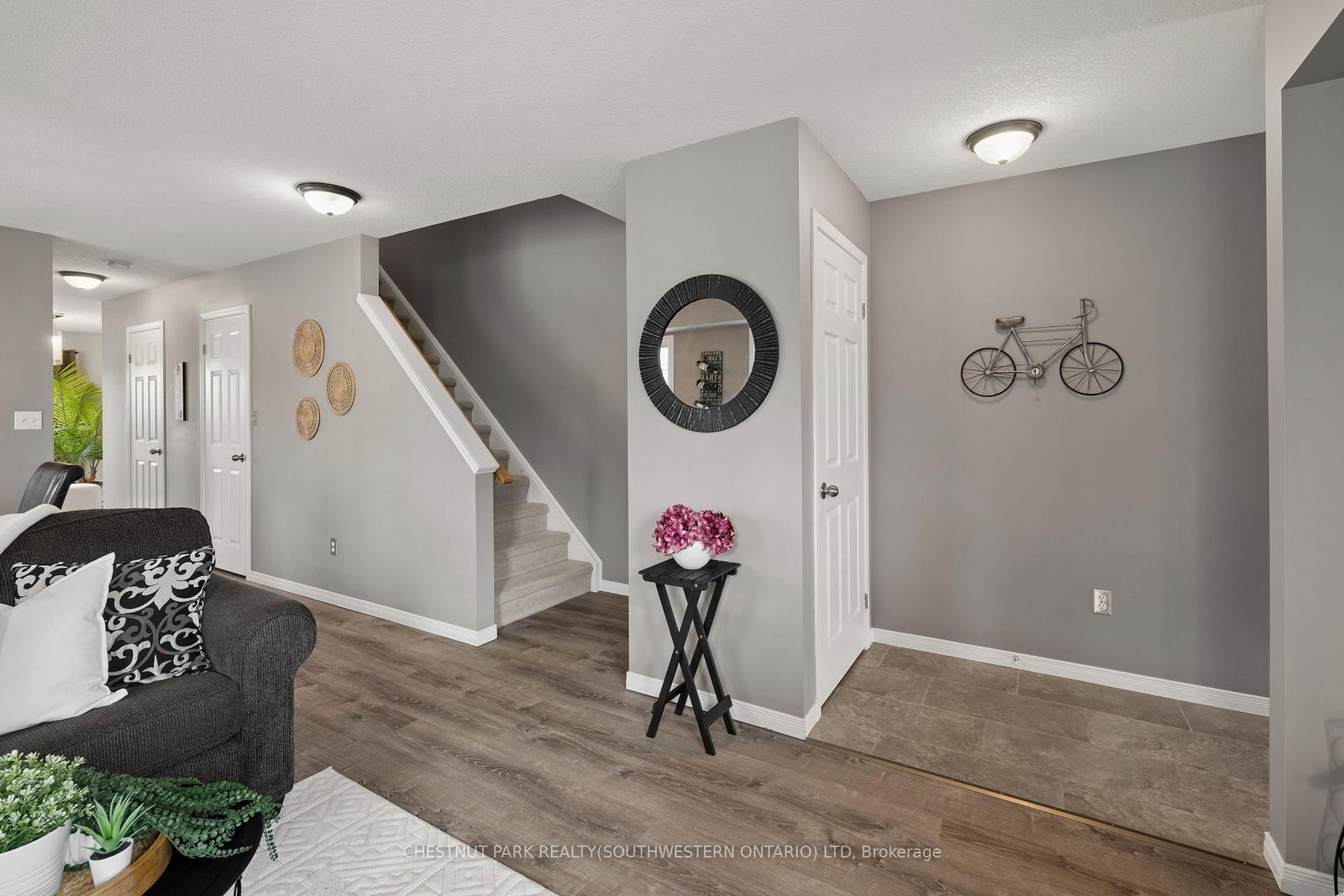 240 Westmeadow Drive, Unit 1B - Photo 5