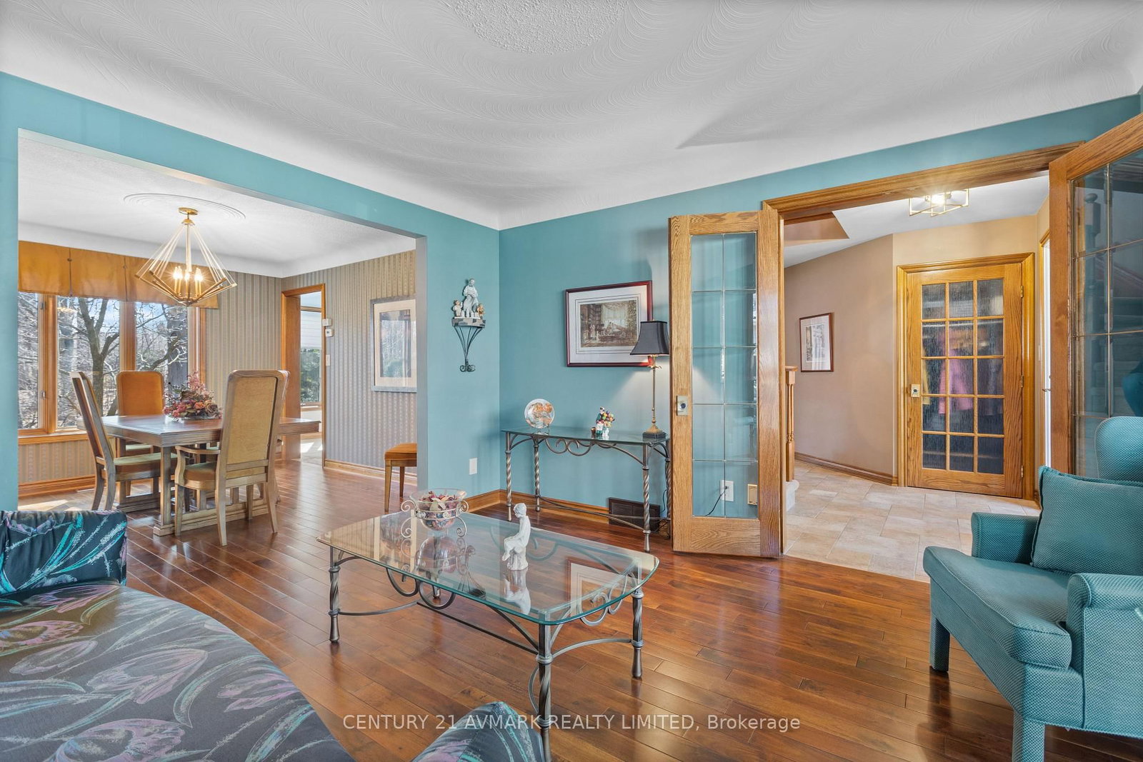 Detached House for sale at 5 Milburn Drive, Pelham, Ontario, L0S 1E4 - Fonthill - MLS: X12994608