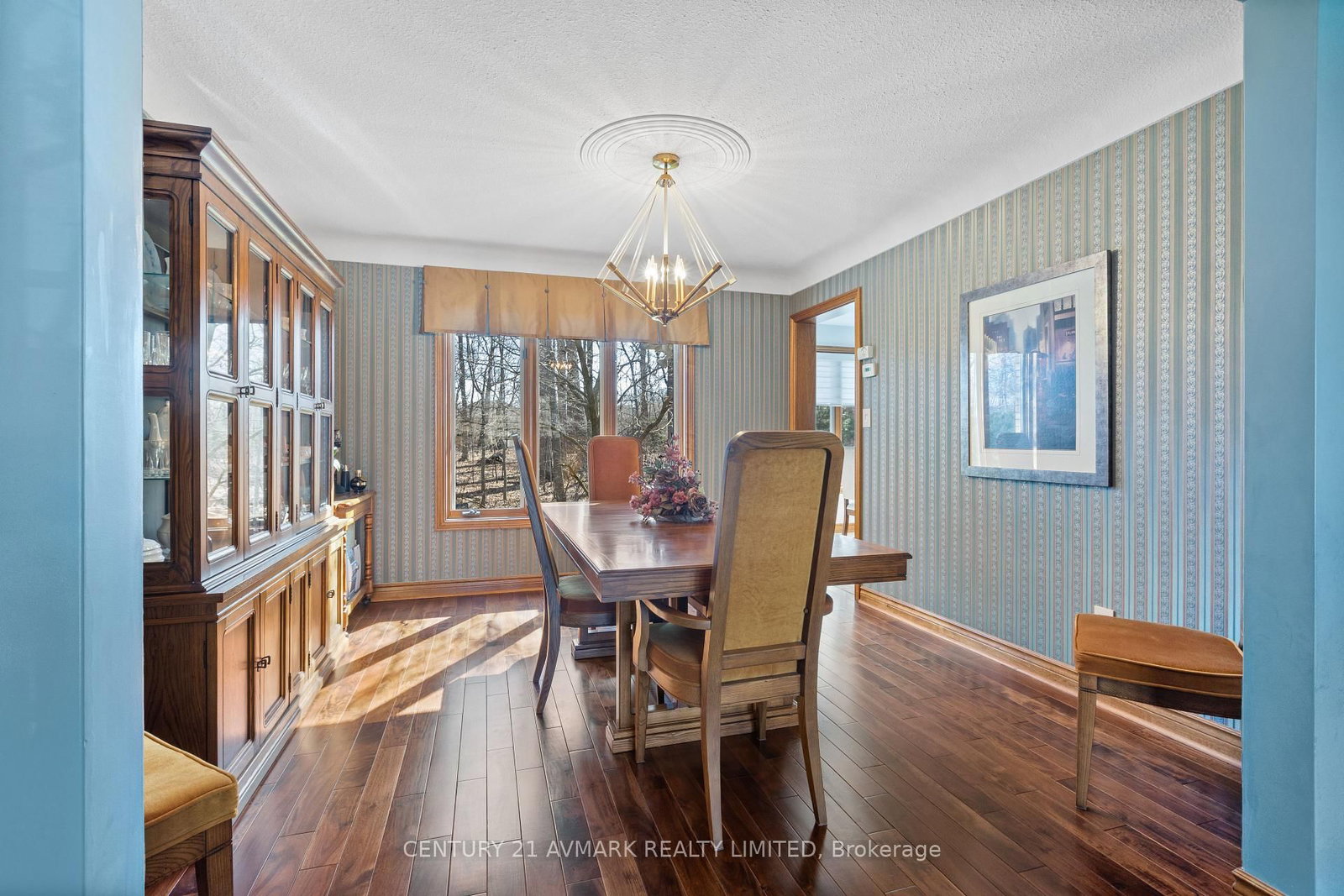 Detached House for sale at 5 Milburn Drive, Pelham, Ontario, L0S 1E4 - Fonthill - MLS: X12994608