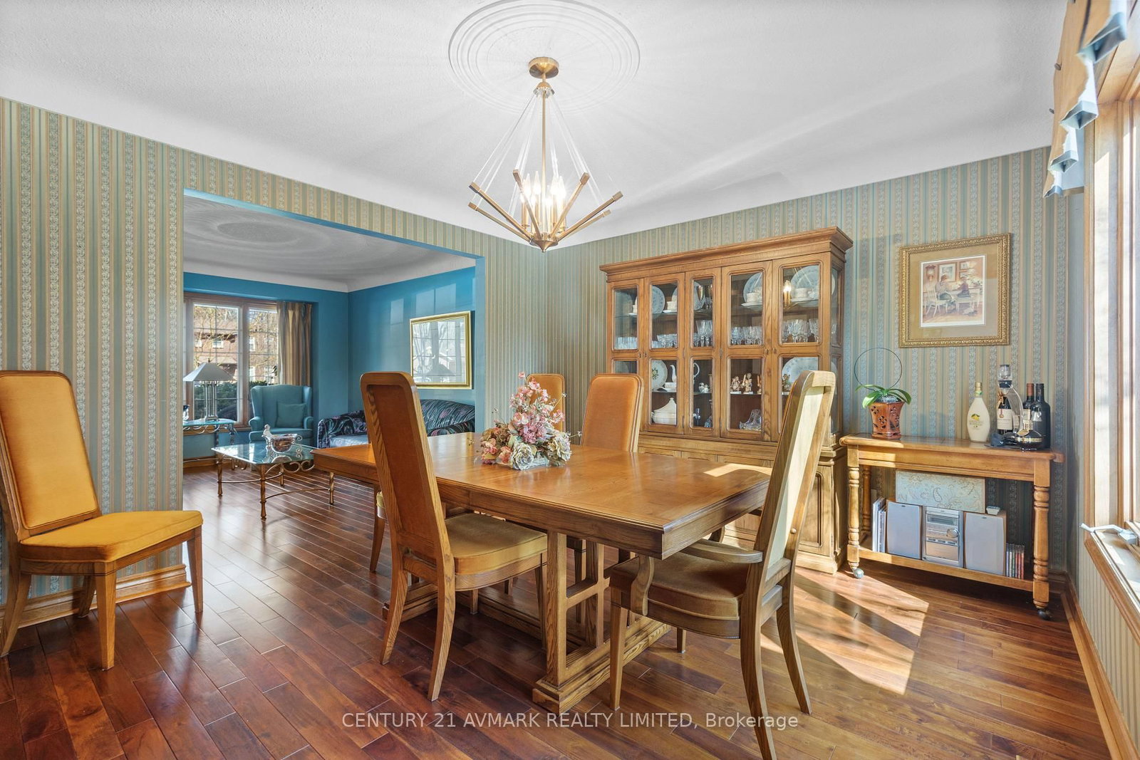 Detached House for sale at 5 Milburn Drive, Pelham, Ontario, L0S 1E4 - Fonthill - MLS: X12994608