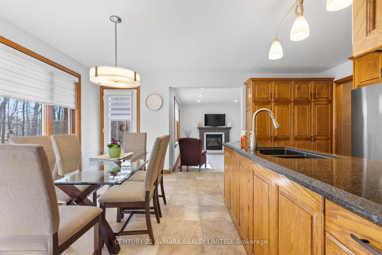 Detached House for sale at 5 Milburn Drive, Pelham, Ontario, L0S 1E4 - Fonthill - MLS: X12994608