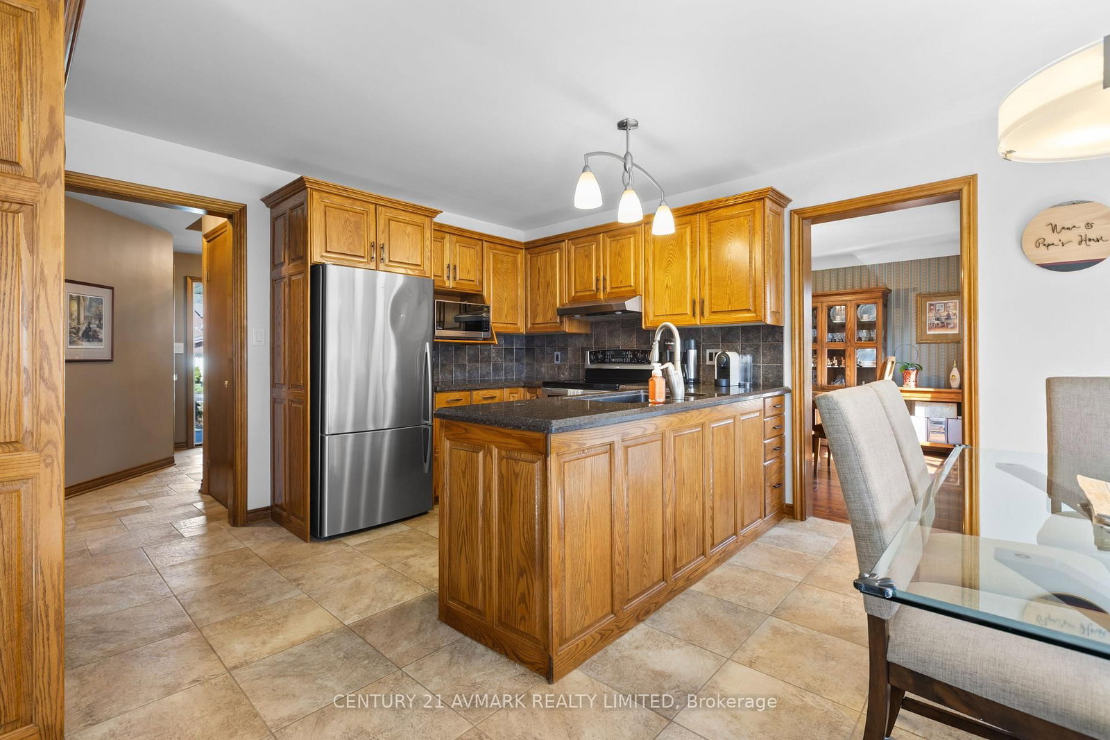 Detached House for sale at 5 Milburn Drive, Pelham, Ontario, L0S 1E4 - Fonthill - MLS: X12994608