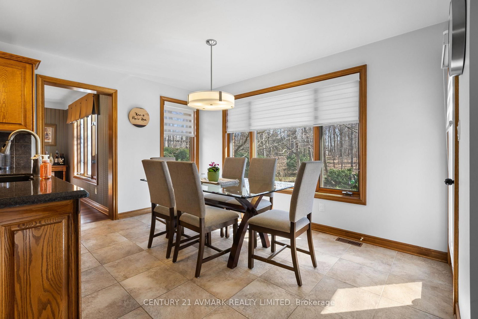 Detached House for sale at 5 Milburn Drive, Pelham, Ontario, L0S 1E4 - Fonthill - MLS: X12994608