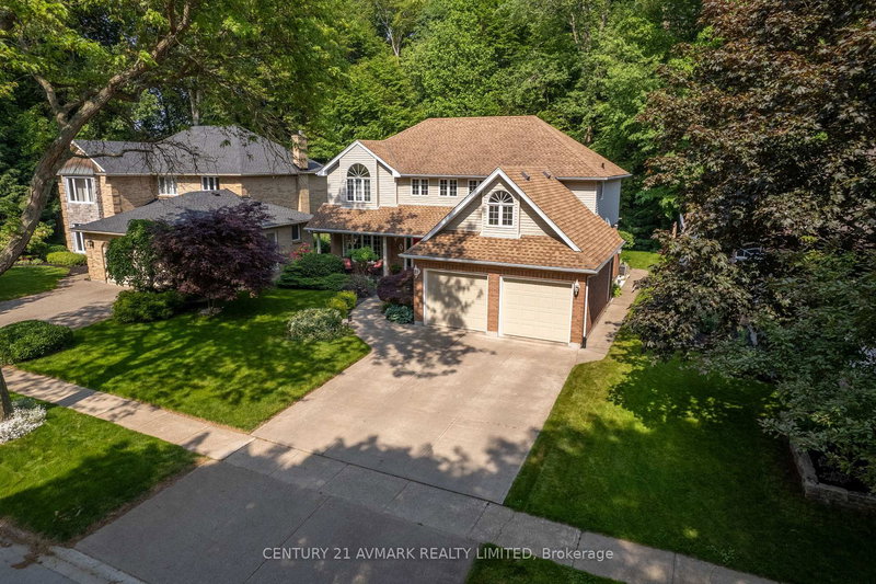 5 Milburn Dr, Pelham, L0S 1E4 | Image 2