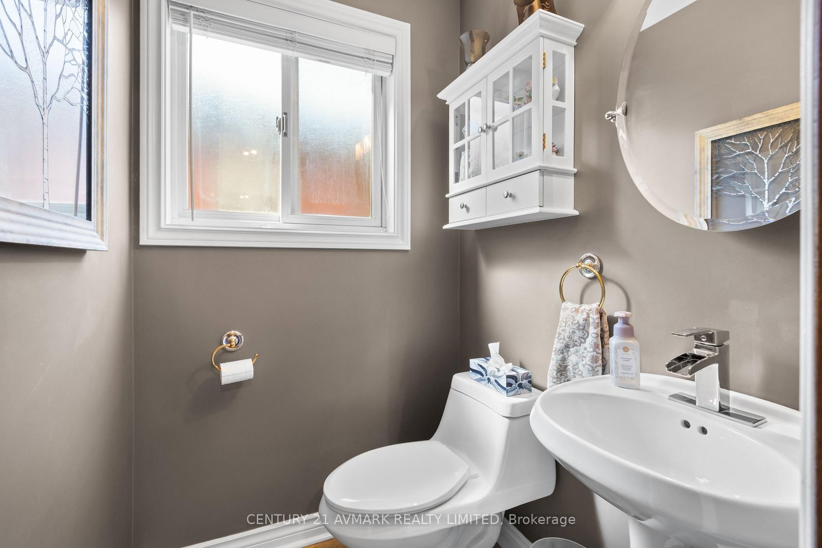 Detached House for sale at 5 Milburn Drive, Pelham, Ontario, L0S 1E4 - Fonthill - MLS: X12994608