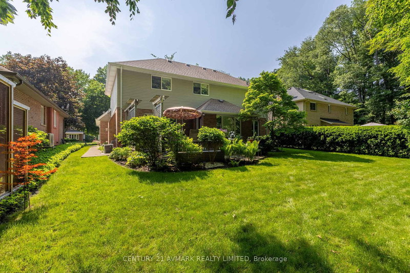 5 Milburn Dr, Pelham, L0S 1E4 | Image 3