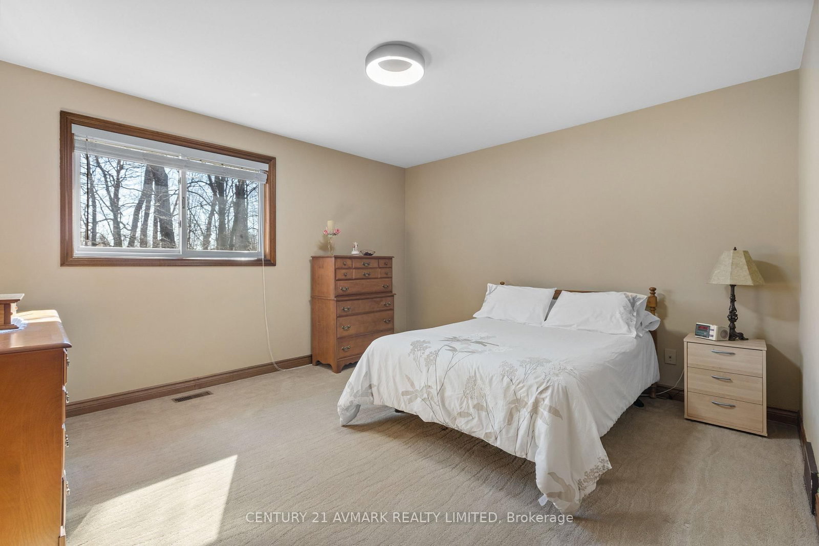 Detached House for sale at 5 Milburn Drive, Pelham, Ontario, L0S 1E4 - Fonthill - MLS: X12994608