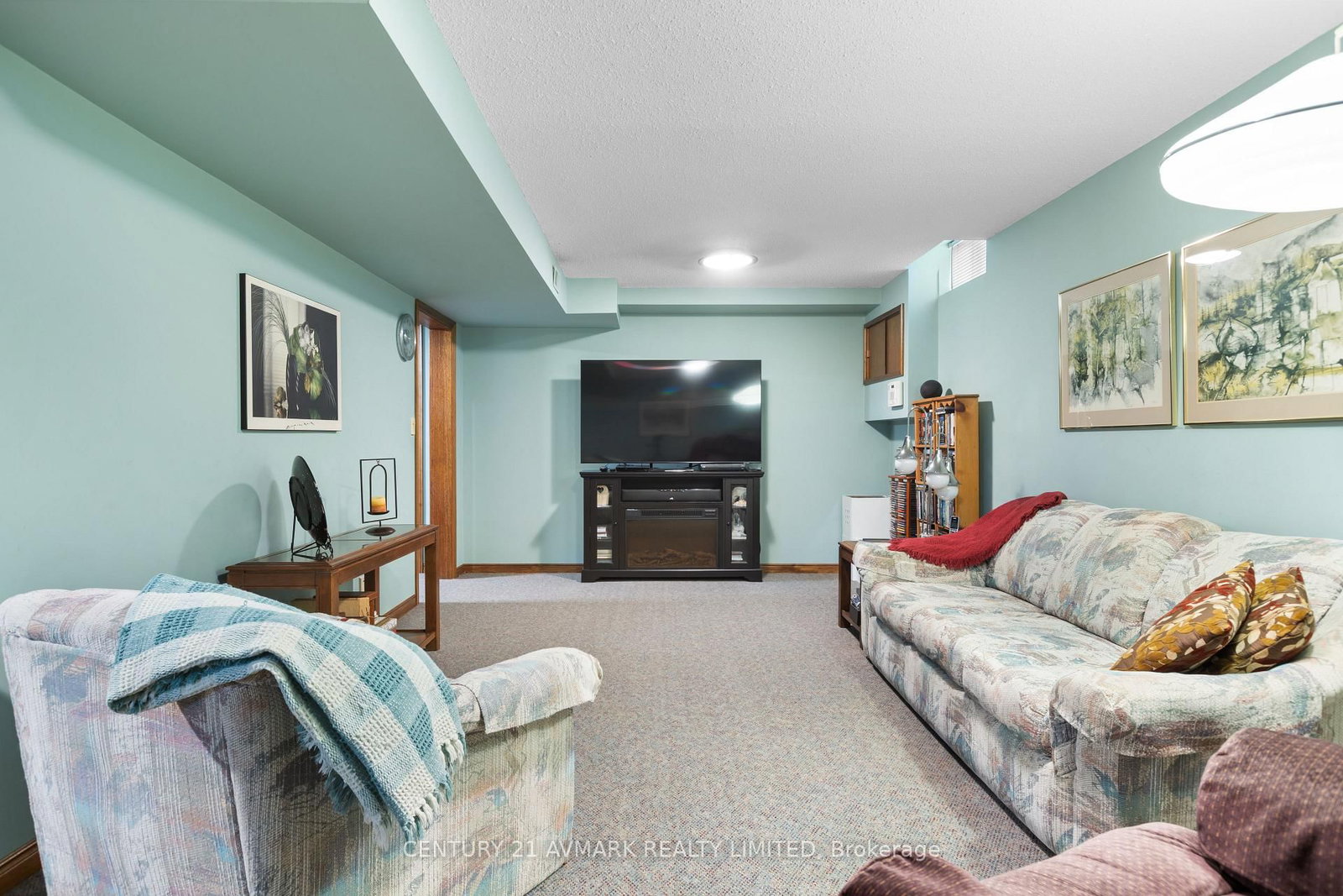 Detached House for sale at 5 Milburn Drive, Pelham, Ontario, L0S 1E4 - Fonthill - MLS: X12994608