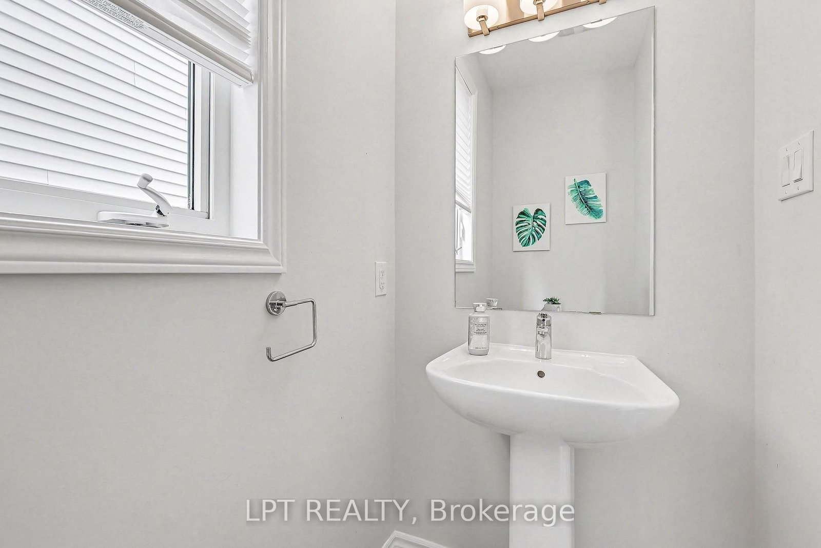 730 Perseus Avenue • Ottawa, ON photo 15