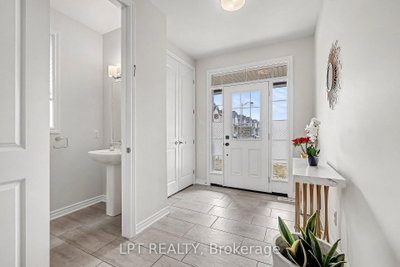 730 Perseus Avenue • Ottawa, ON photo 3