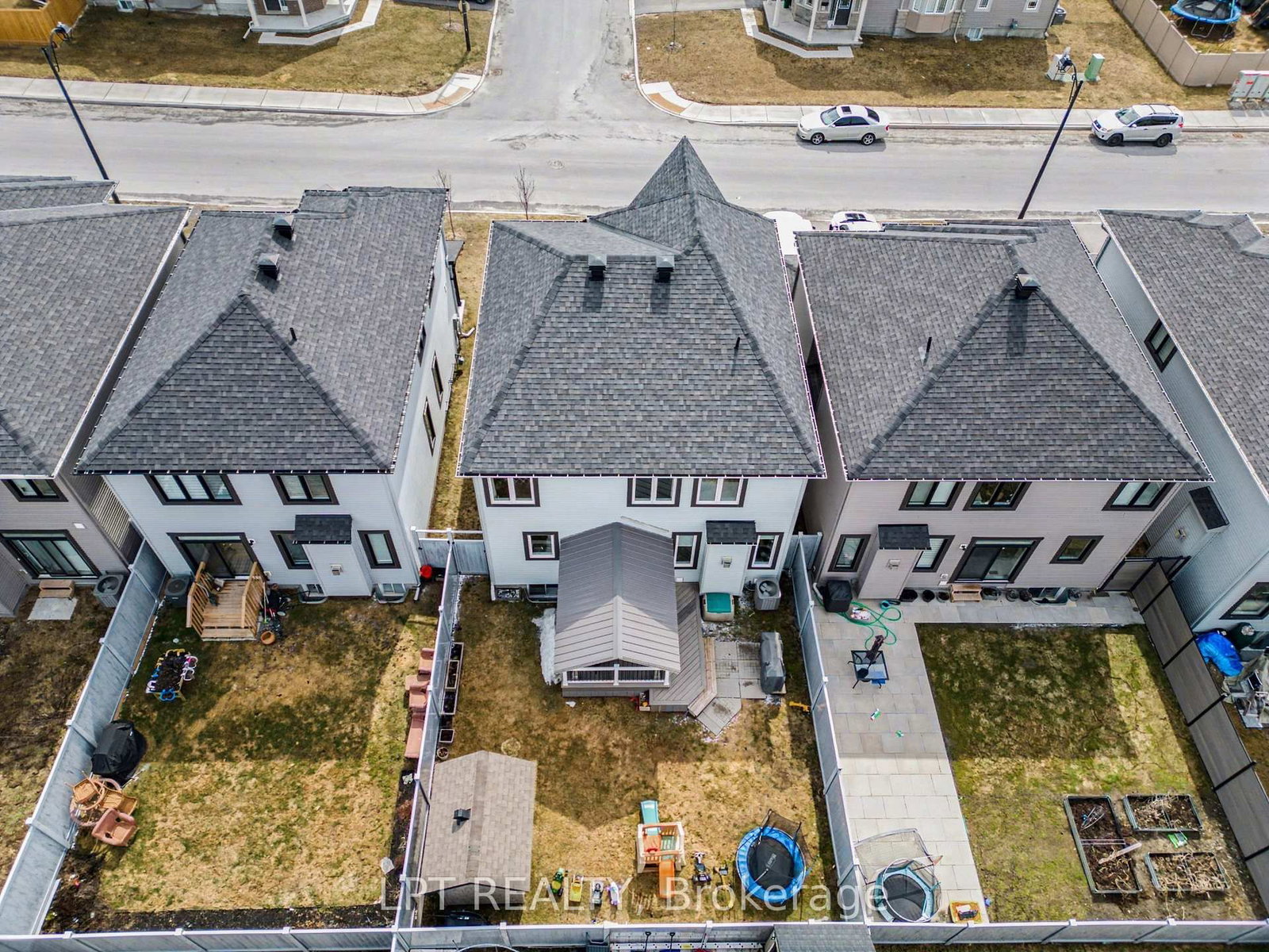 730 Perseus Avenue - Photo 35