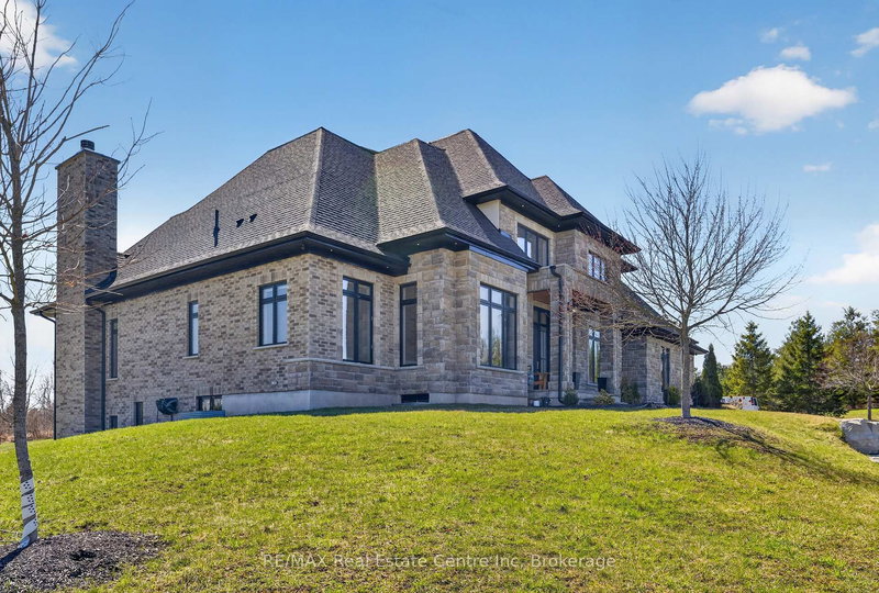 7645 Maltby Rd E, Puslinch, N0B 2J0 | Image 2