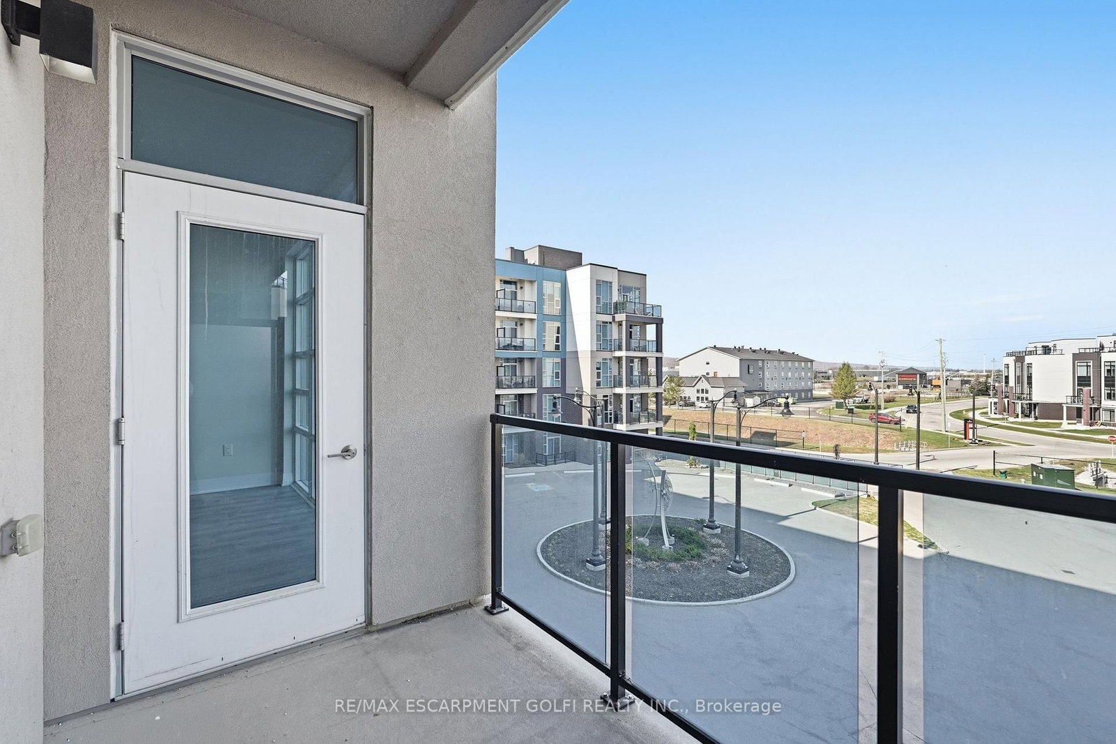 10 Concord Place, Unit 304 - Photo 27