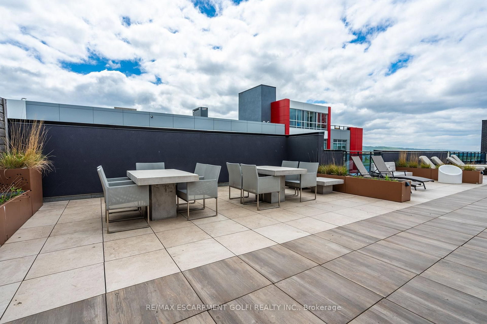 10 Concord Place, Unit 304 - Photo 31