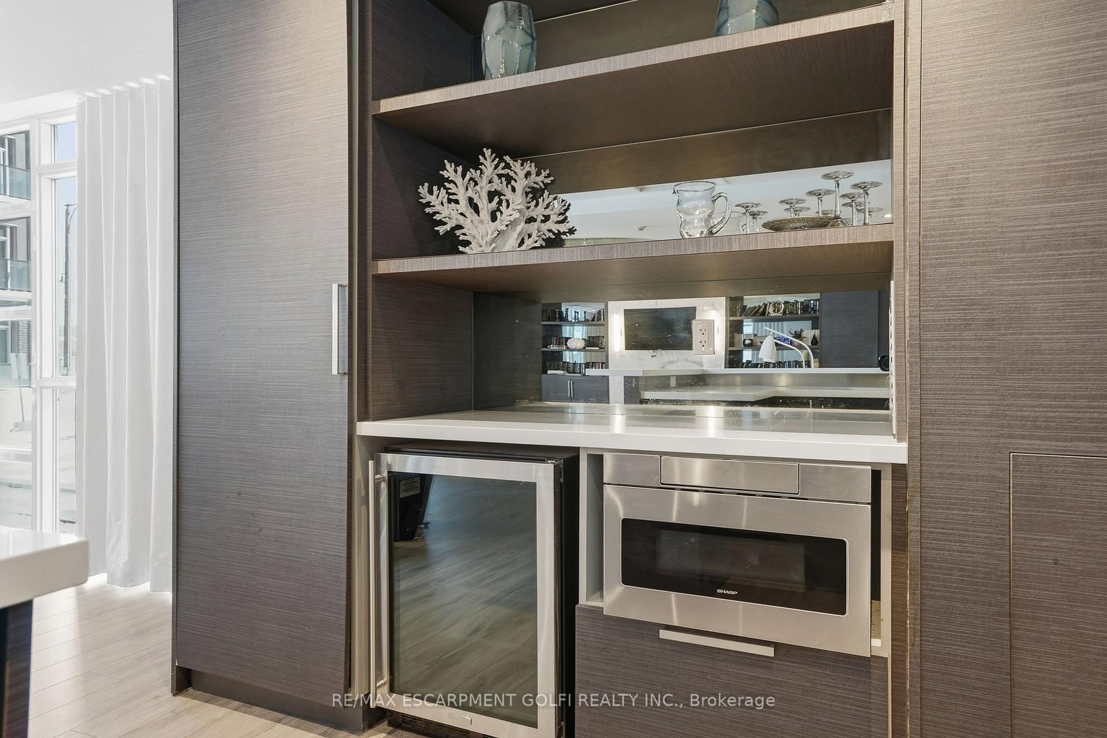 10 Concord Place, Unit 304 - Photo 41