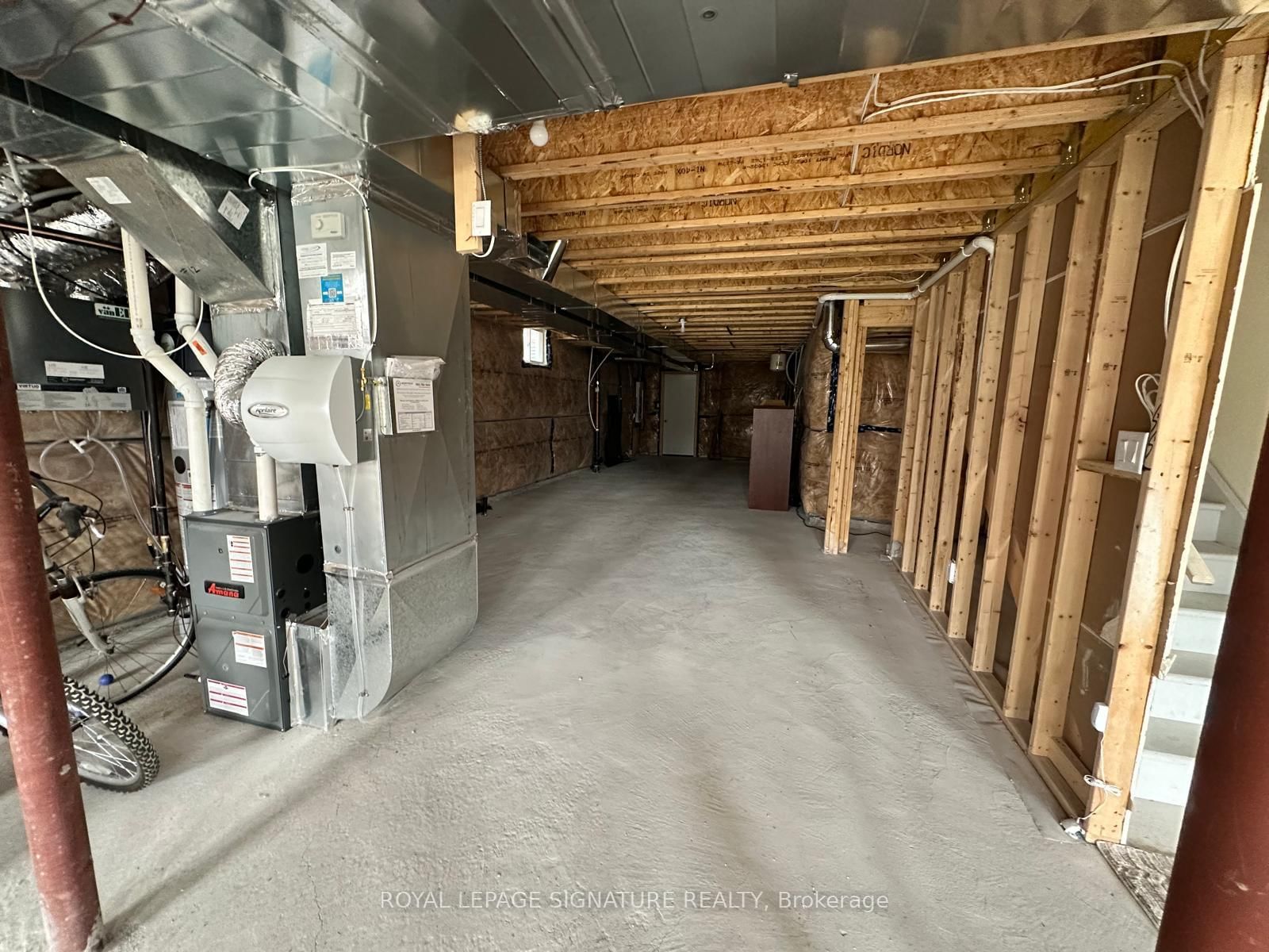 81 Attwater Drive - Photo 34