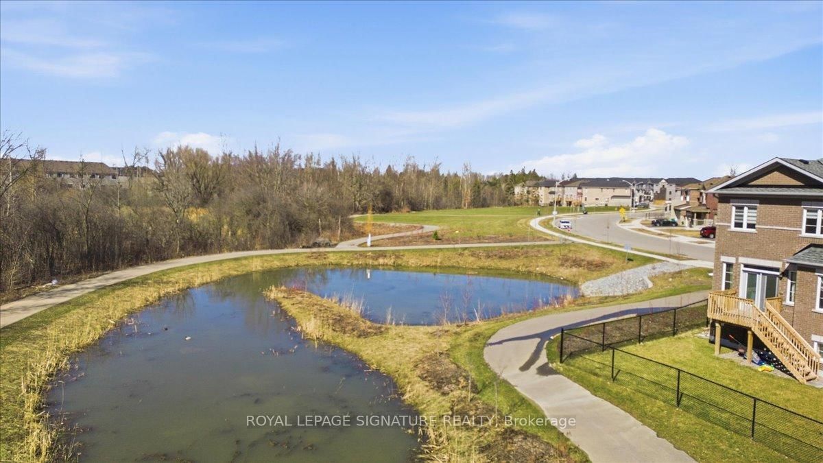 81 Attwater Drive - Photo 35