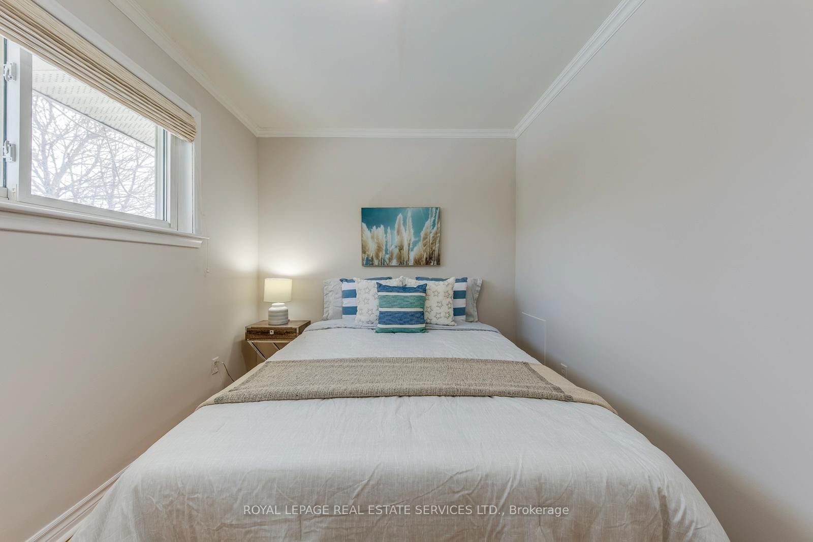 186 Fernwood Crescent - Photo 18