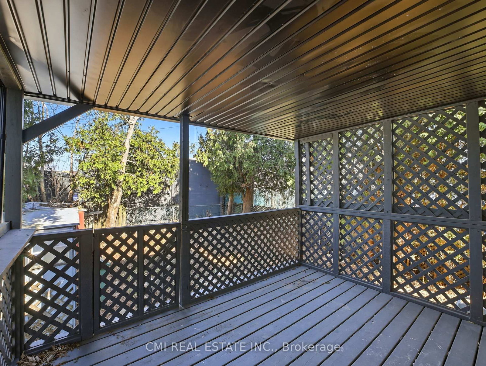 Detached House for sale at 86 Adair Avenue, Hamilton, Ontario, L8K 3S5 - Glenview - MLS: X12994922