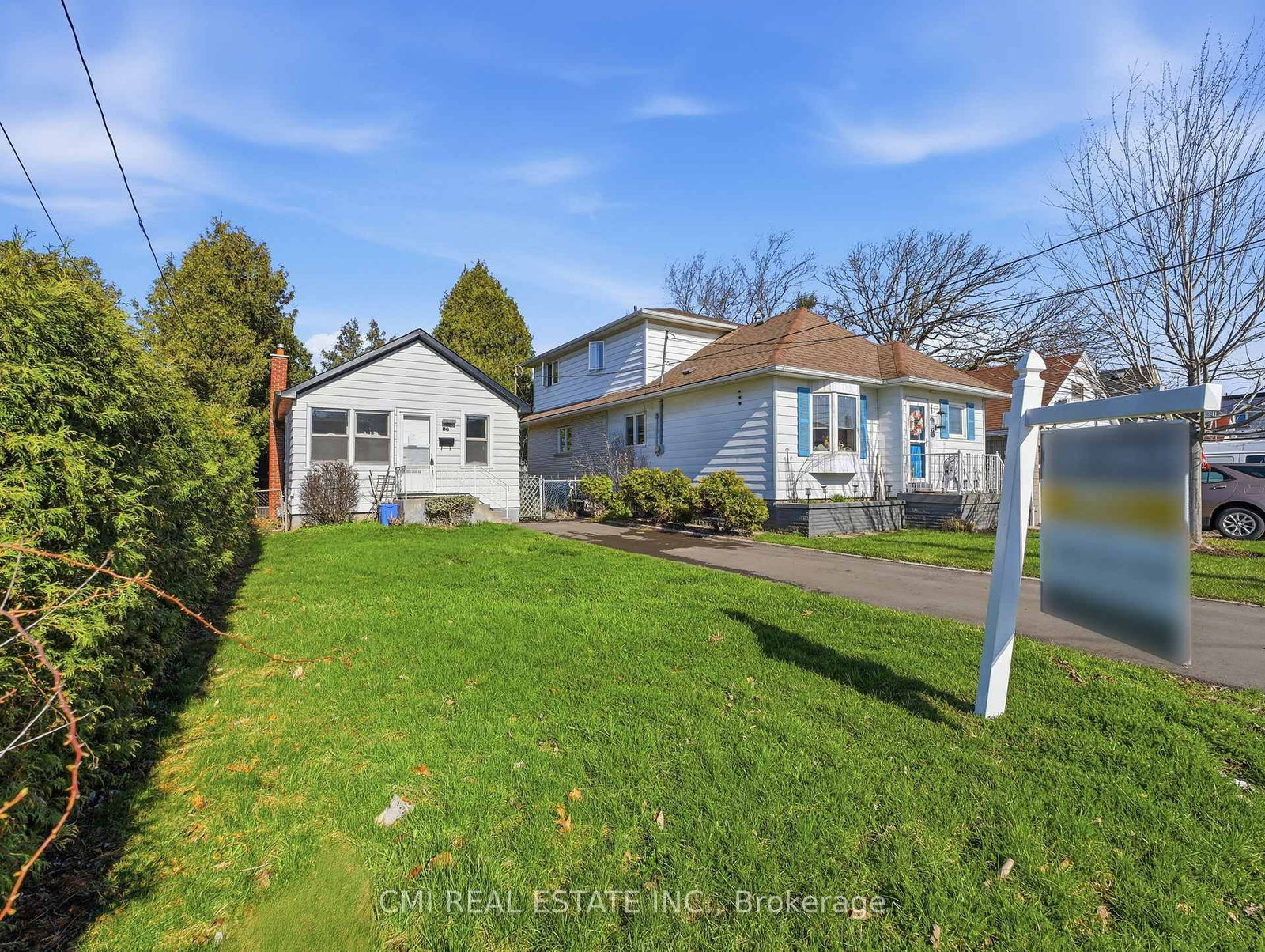 Detached House for sale at 86 Adair Avenue, Hamilton, Ontario, L8K 3S5 - Glenview - MLS: X12994922