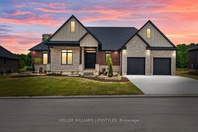 28 ALEXANDER Gate | Lambton Shores | Image