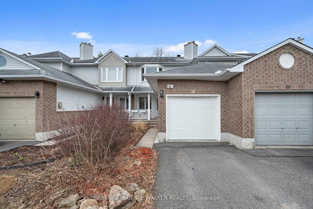 38 Beacon Way