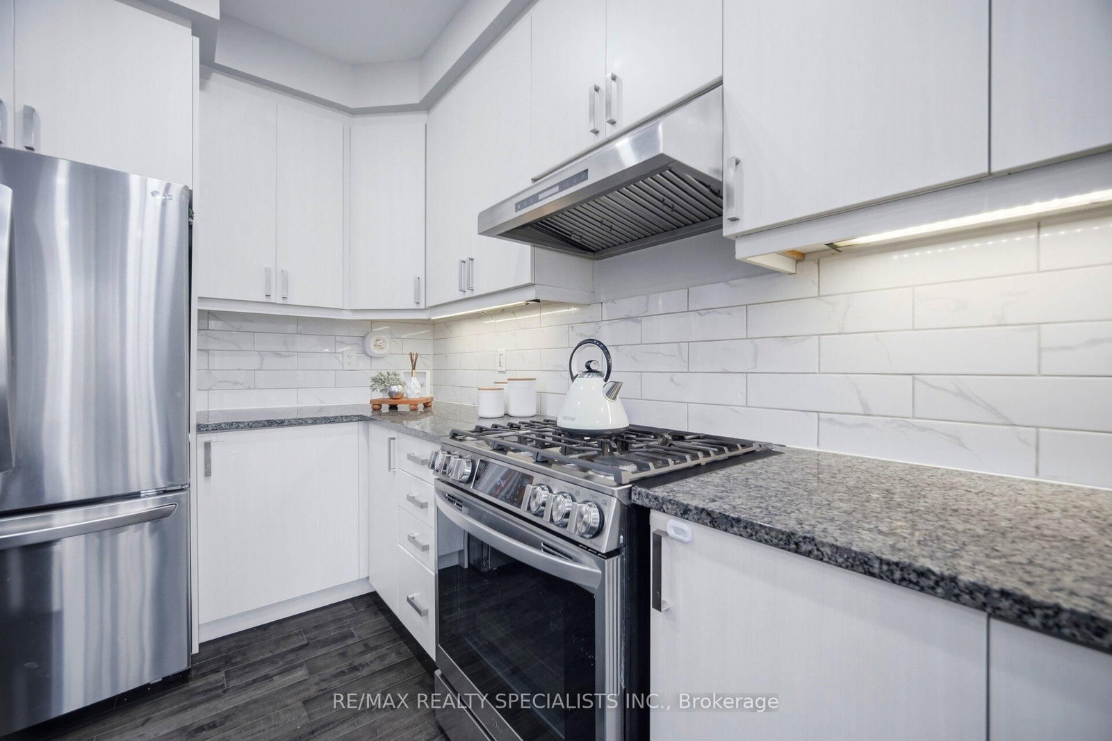 921 ORR Court - Photo 11