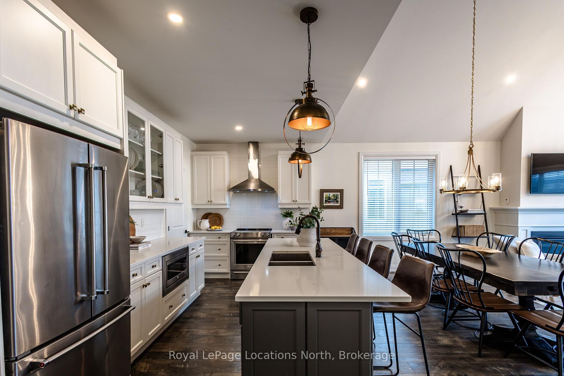 207 Yellow Birch Crescent