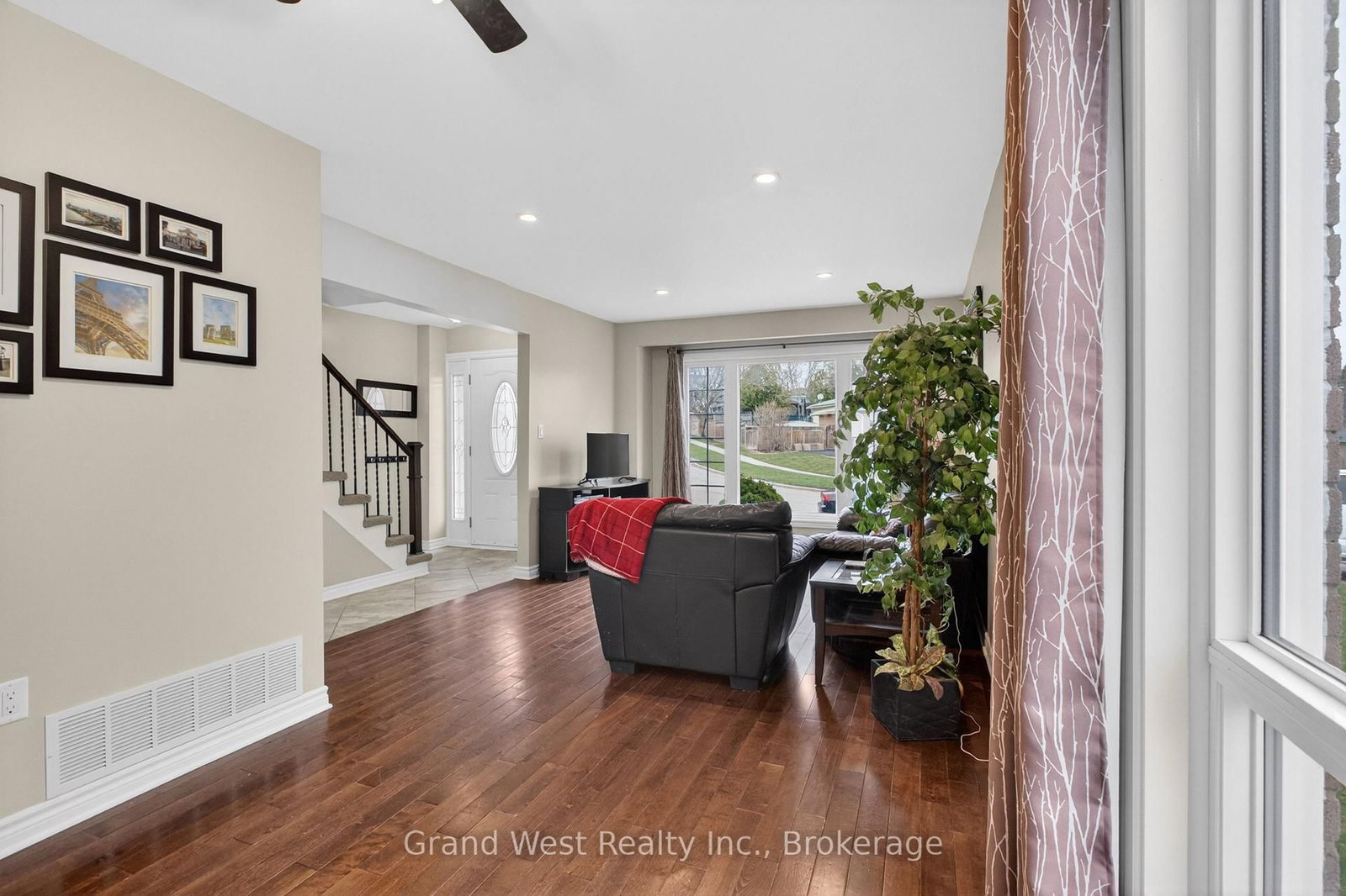 106 Hahn Avenue - Photo 13