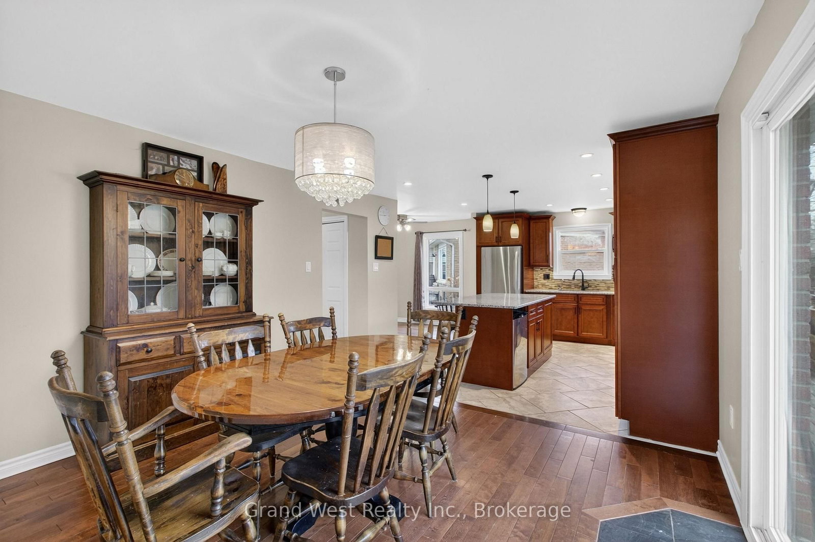 106 Hahn Avenue - Photo 20