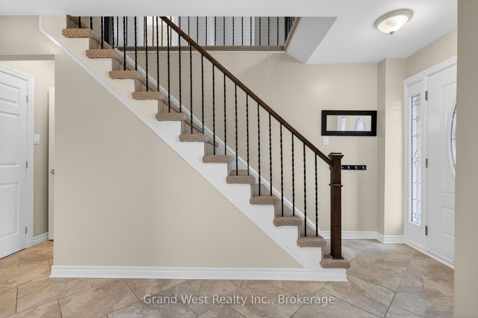 106 Hahn Avenue - Photo 22